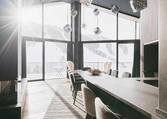 Triforet Alpin Otel 4*